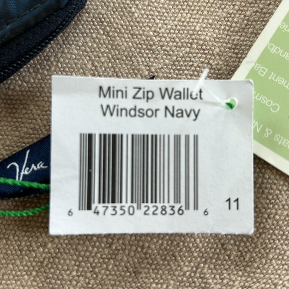 Vera Bradley wallet - Picture 9 of 13